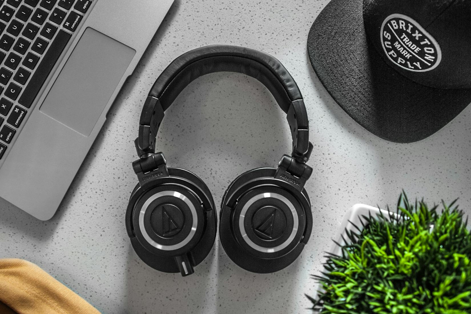 headphones shop